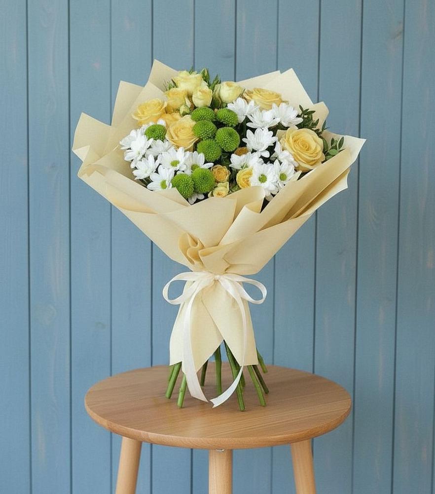 Букет цветов из: Хризантемы и Розы в Пустошу