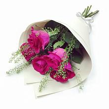 Букет цветов из:  Розы в Пустошу