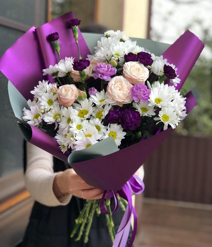 Букет цветов из: Хризантемы, Гвоздики и Розы в Пустошу