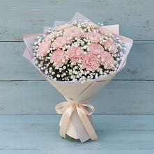 Букет цветов из:  Гвоздики в Пустошу