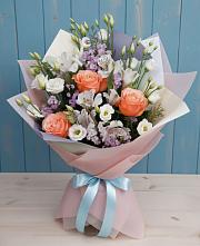 Букет цветов из:  Лизиантусы, Розы, Альстромерии и Гипсофила #REPLACE_PRED# Пустошу