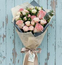 Букет цветов из:  Розы в Пустошу