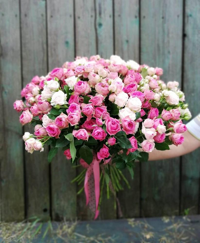 Букет Розовые кустовые розы Натали и Лав Лидия в Пустошу