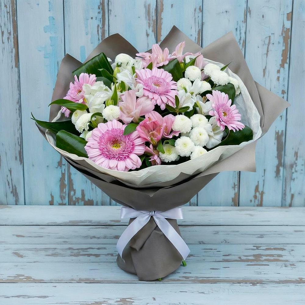 Букет цветов из: Герберы, Альстромерии и Хризантемы в Пустошу