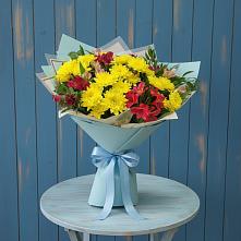 Букет цветов из:  Альстромерии и Хризантемы в Пустошу