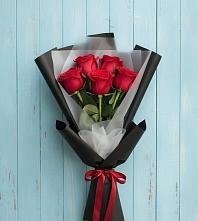 Букет цветов из:  Розы в Пустошу