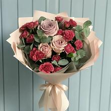 Букет цветов из:  Гвоздики и Розы в Пустошу