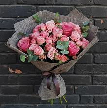 Букет цветов из:  Розы в Пустошу